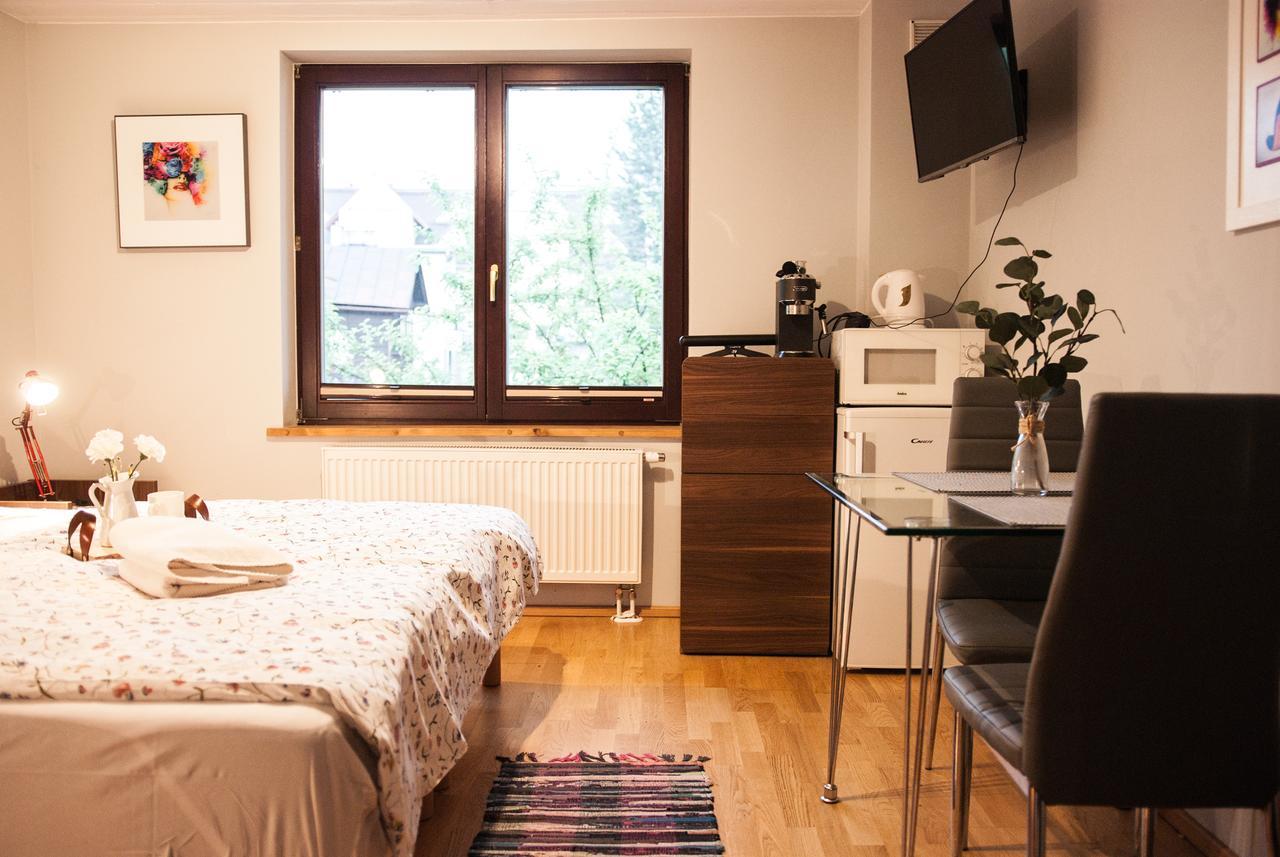 Gimnazjalna 5 - Apartamenty I Pokoje W Centrum Zakopanego Bagian luar foto